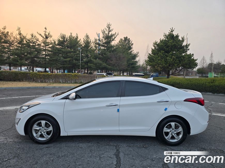 Hyundai AVANTE 2014