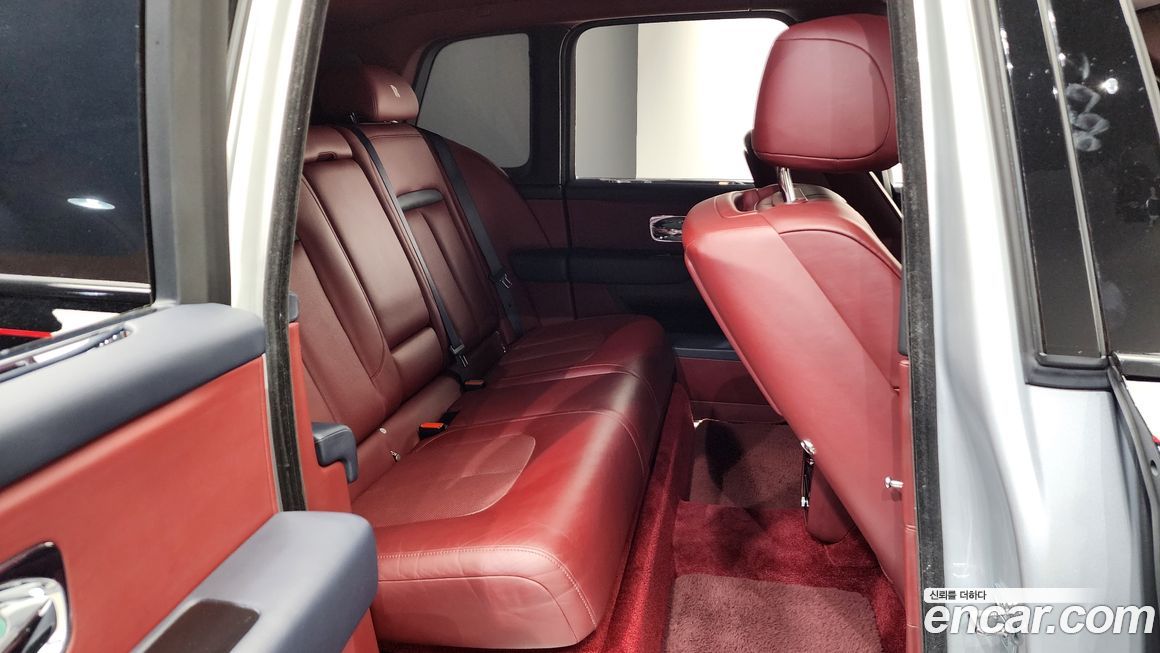 Rolls-Royce Cullinan 2020