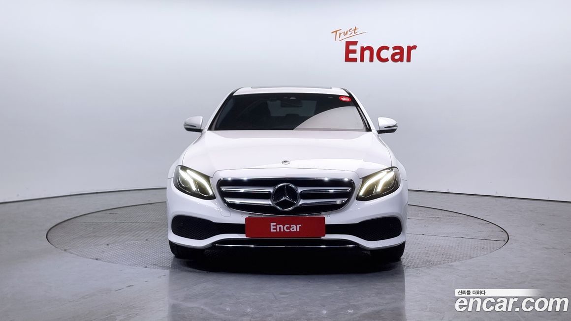 Mercedes-Benz E-Class 2019