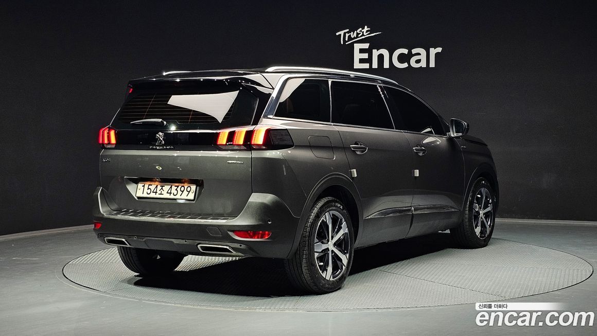 Peugeot 5008 2019