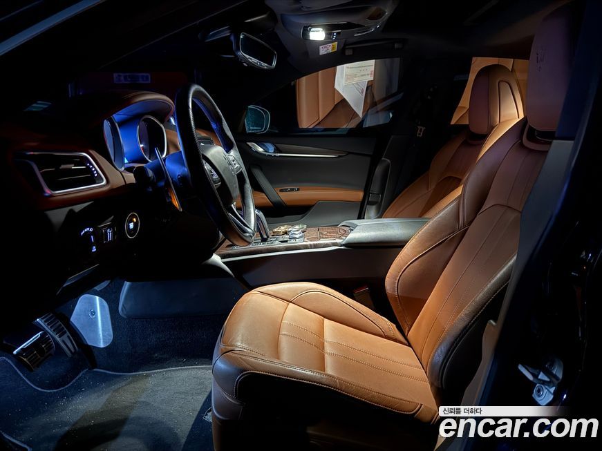 Maserati Ghibli 2020