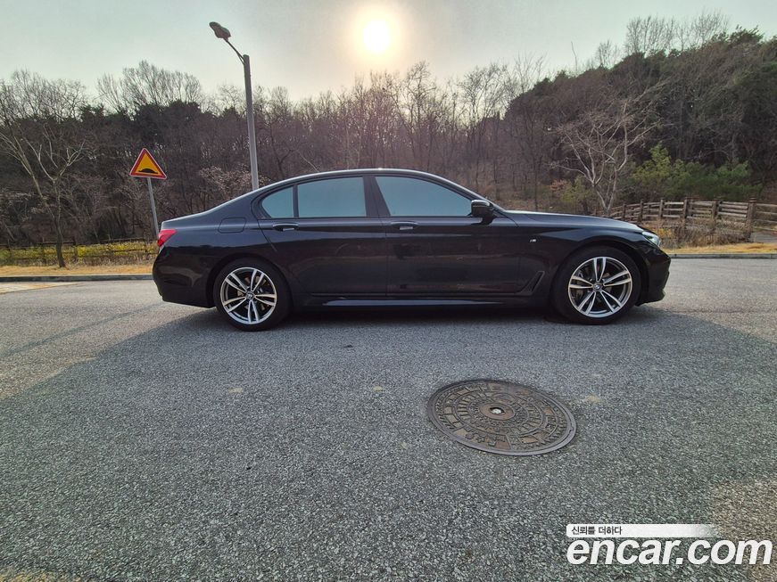 BMW 7-Series 2018