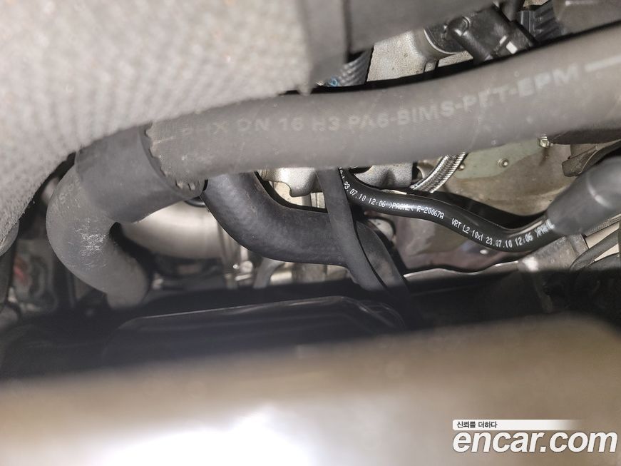 Mercedes-Benz S-Class 2011