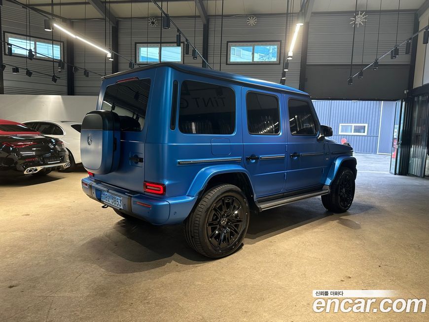 Mercedes-Benz G-Class 2025
