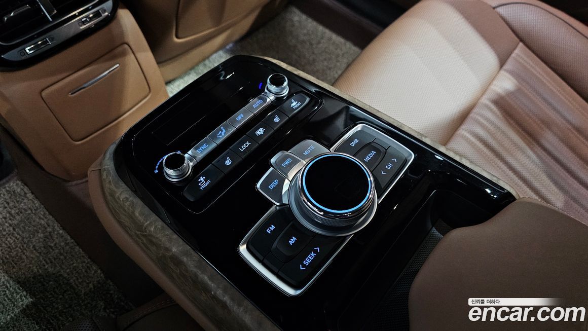 Genesis G90 2019