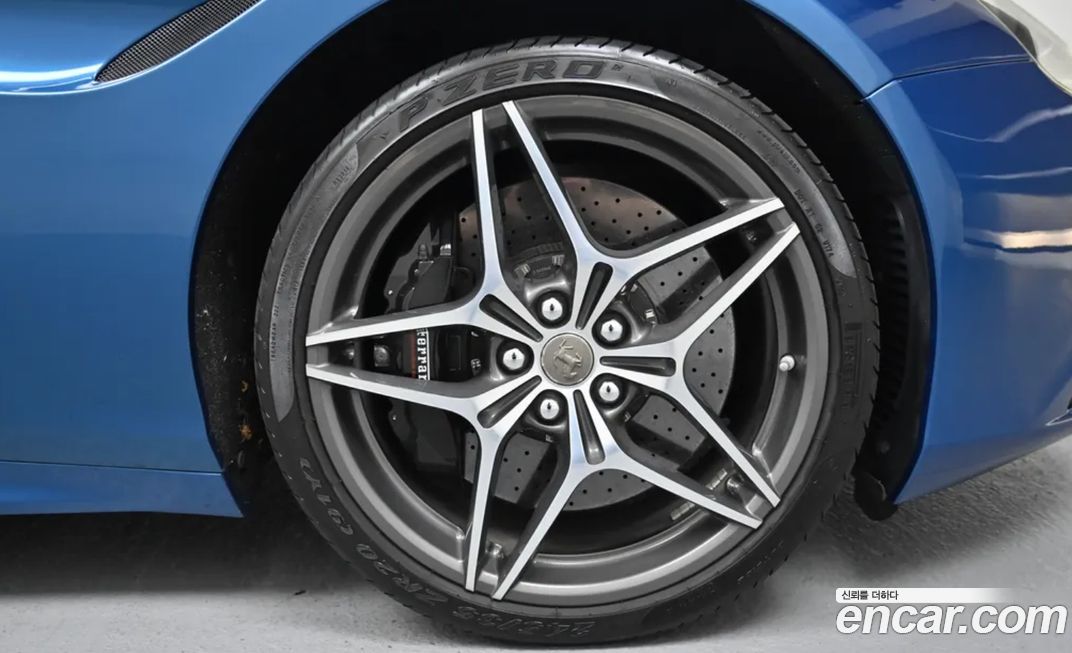 Ferrari California 2015