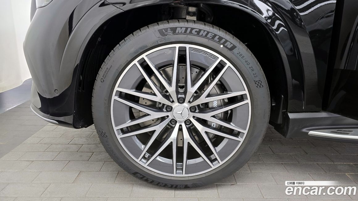 Mercedes-Benz GLE-Class 2026