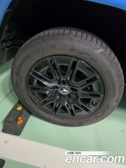Mercedes-Benz G-Class 2025