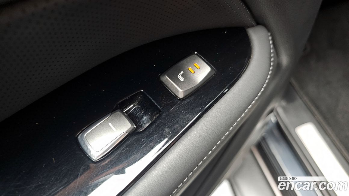 KG_Mobility_Ssangyong Rexton 2018