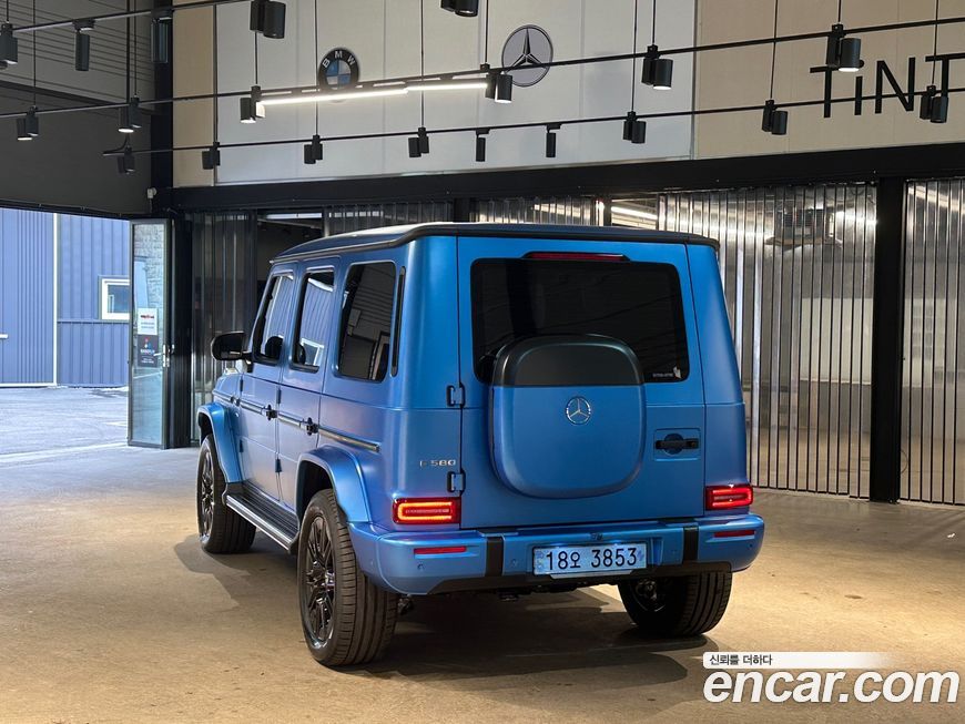 Mercedes-Benz G-Class 2025