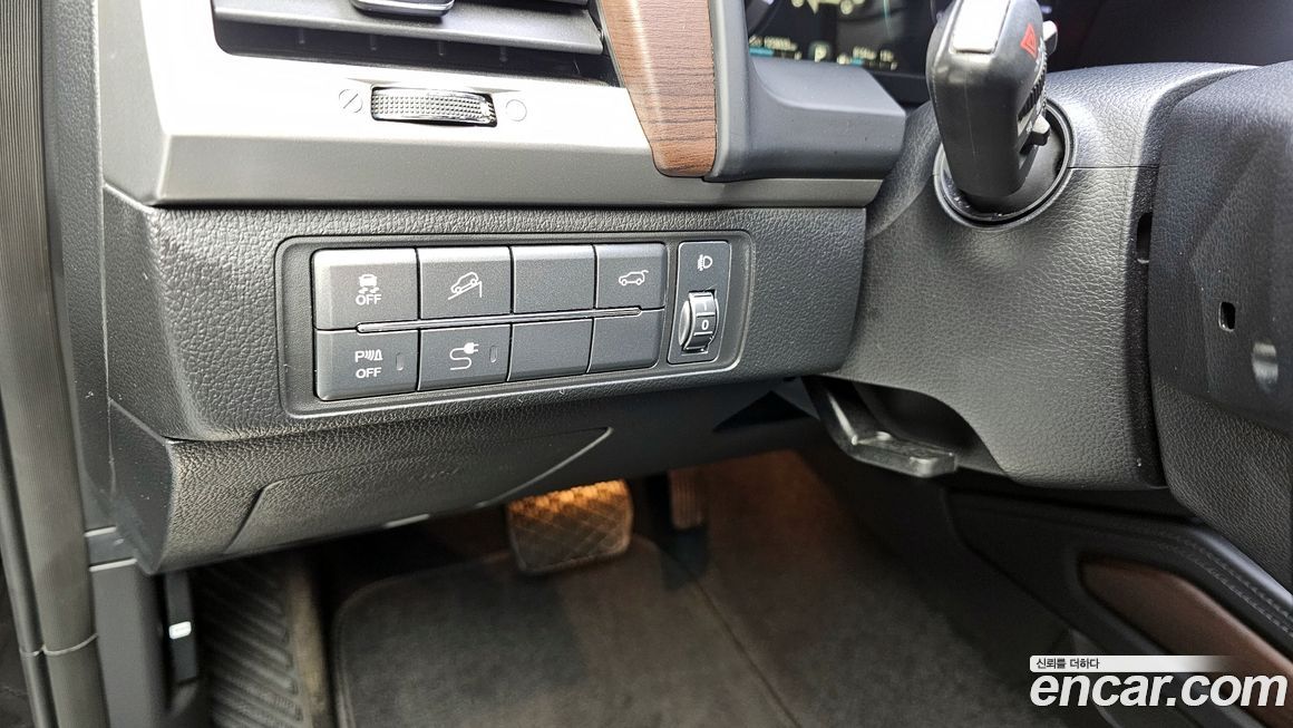 KG_Mobility_Ssangyong Rexton 2018