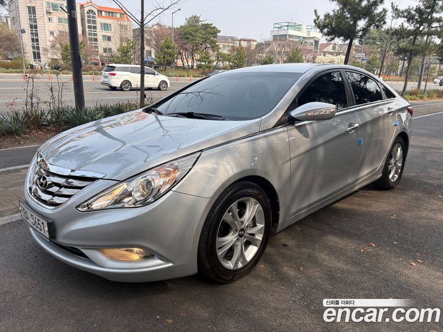 Hyundai Sonata 2010