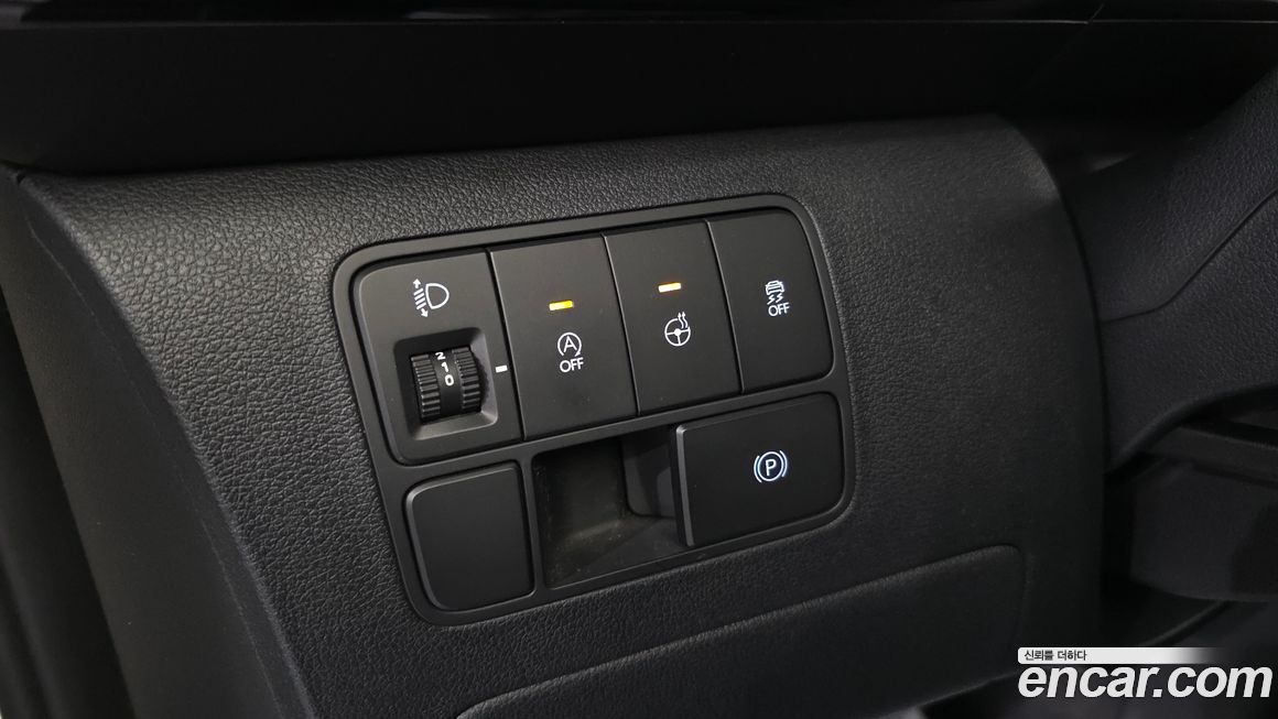 Hyundai Staria 2023