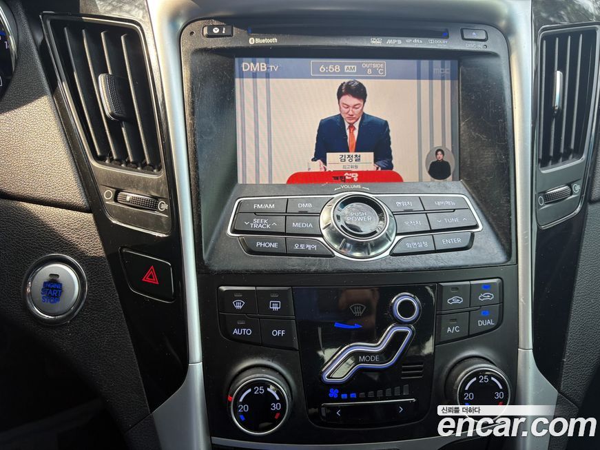 Hyundai Sonata 2010