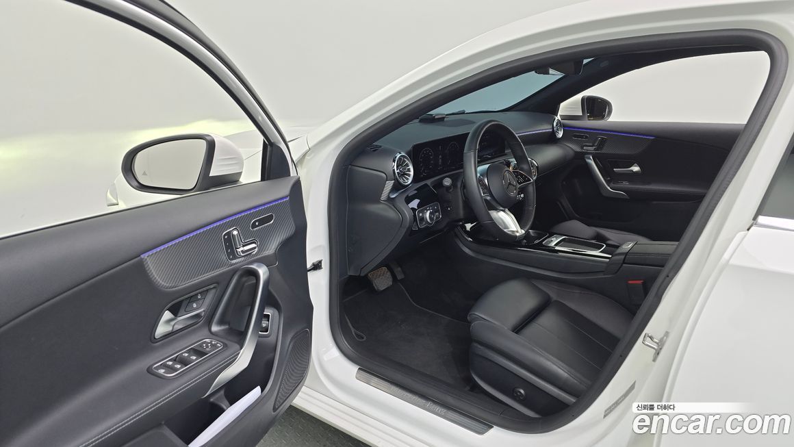Mercedes-Benz A-Class 2024