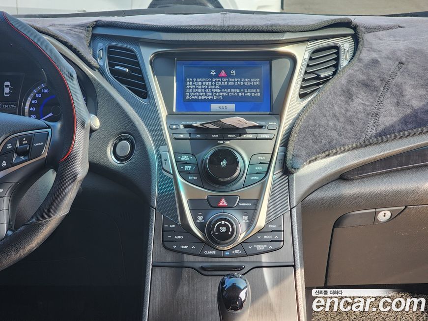 Hyundai Grandeur 2013