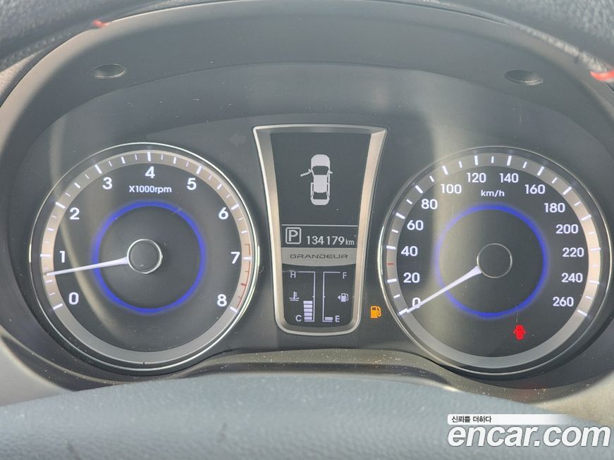 Hyundai Grandeur 2013