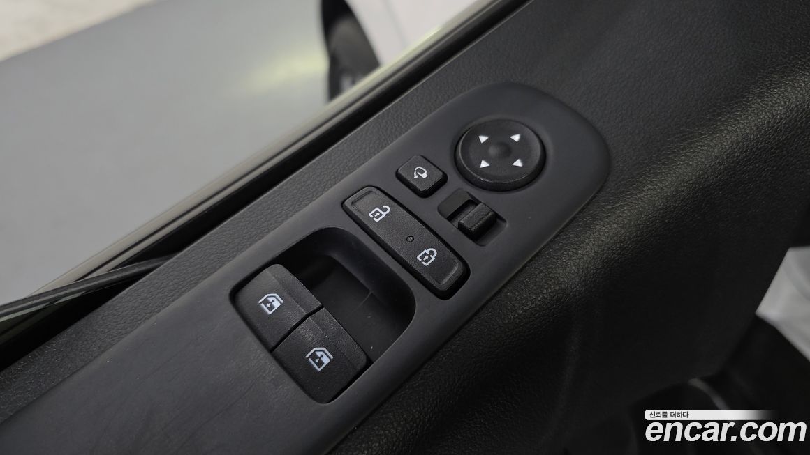 Hyundai Staria 2023