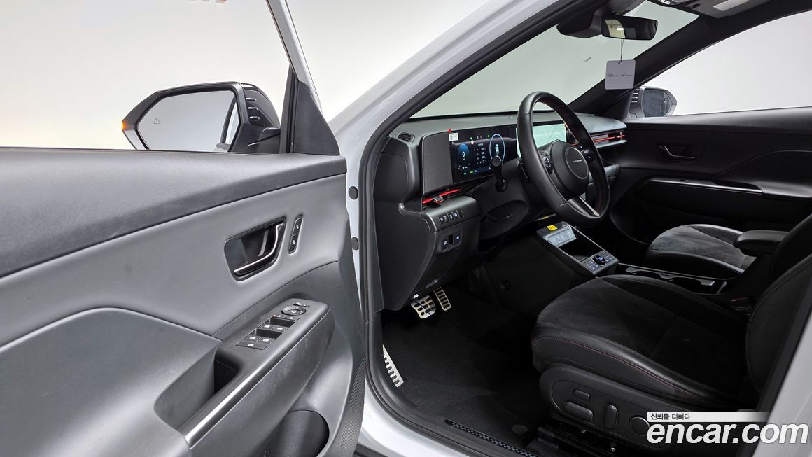Hyundai Kona 2025