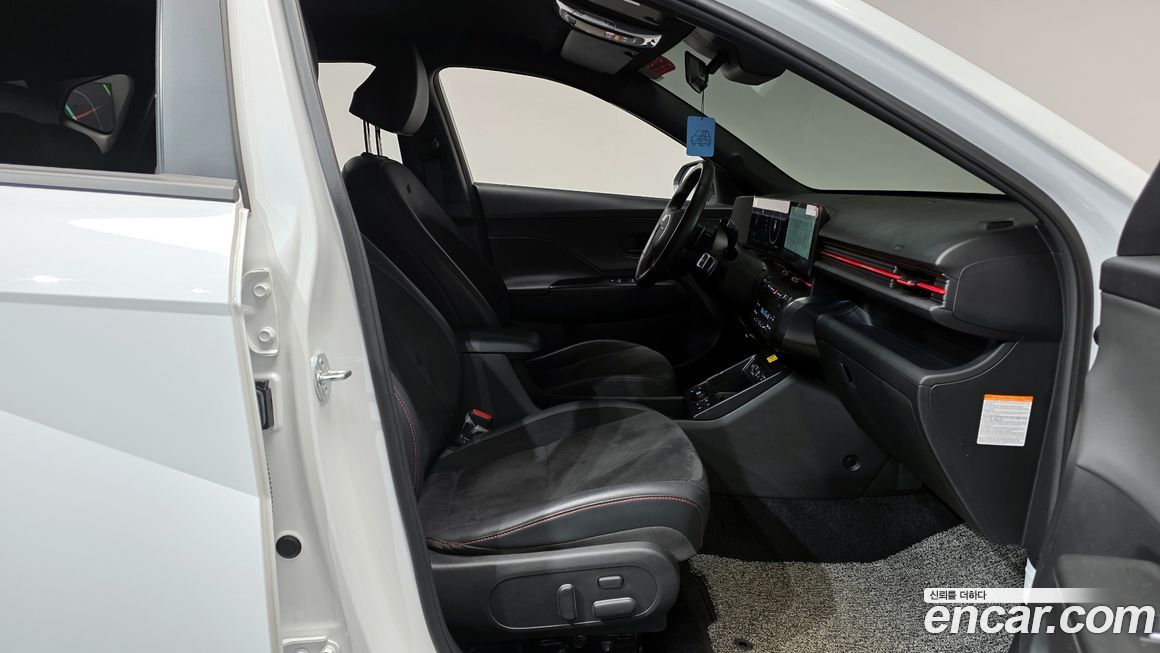 Hyundai Kona 2025