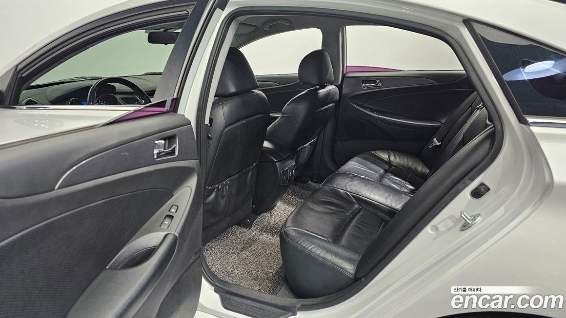 Hyundai Sonata 2013