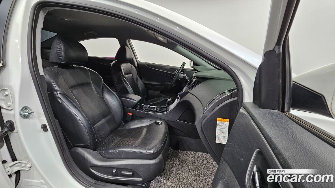 Hyundai Sonata 2013