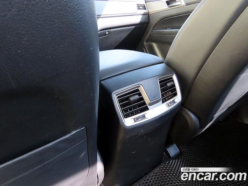 KG_Mobility_Ssangyong Rexton 2018