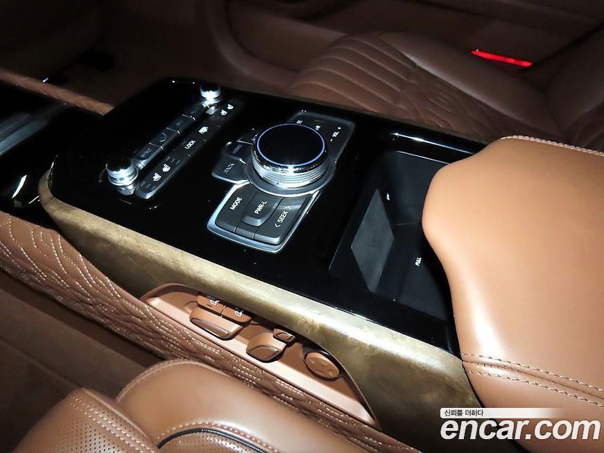 Genesis G90 2020