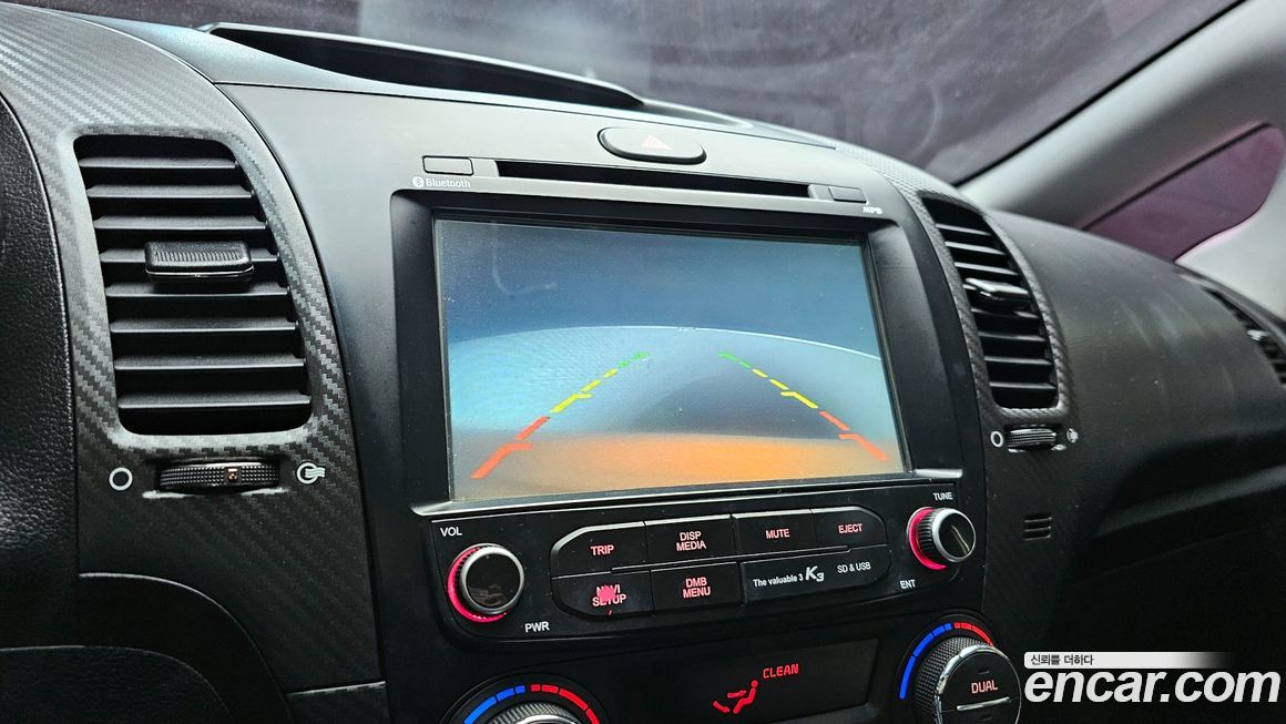 Kia K3 2015