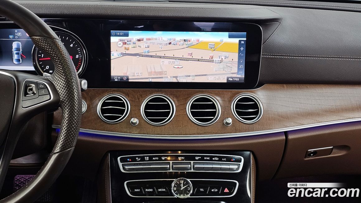 Mercedes-Benz E-Class 2017