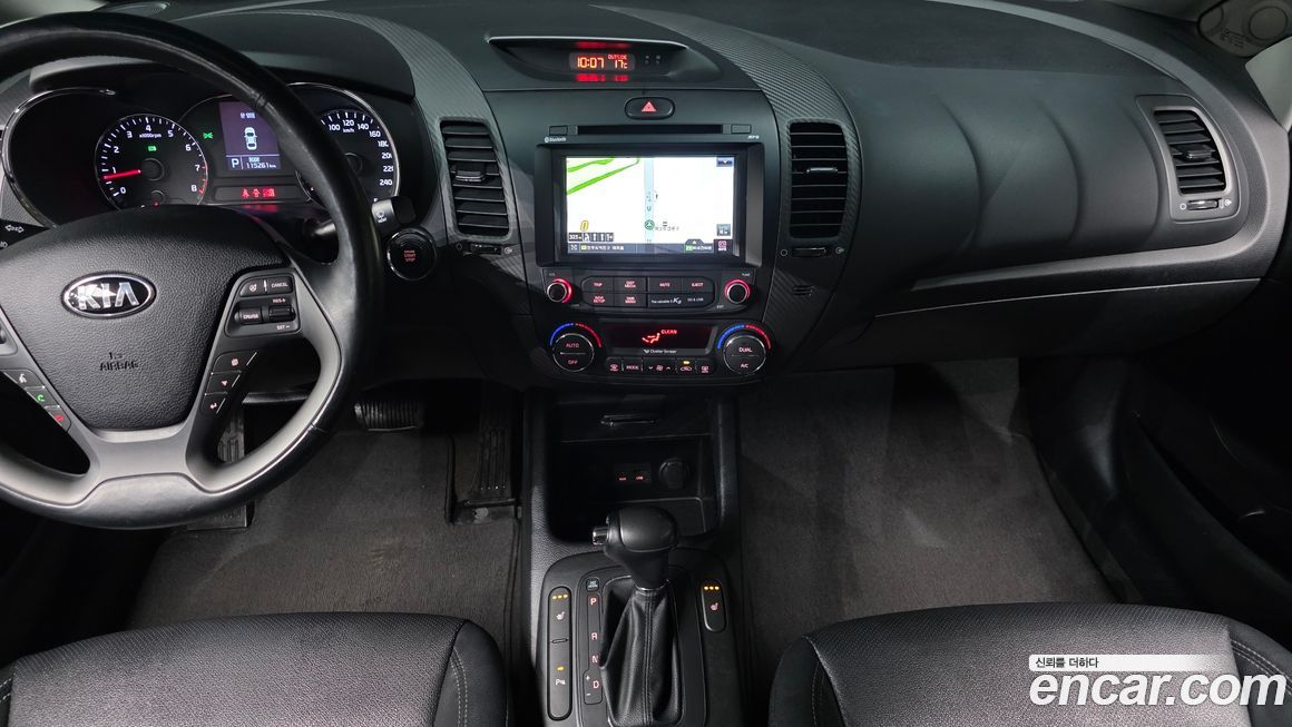 Kia K3 2015