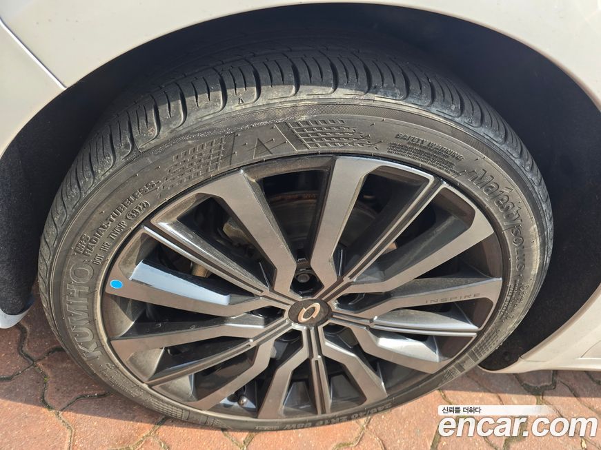 Renault-KoreaSamsung SM6 2024