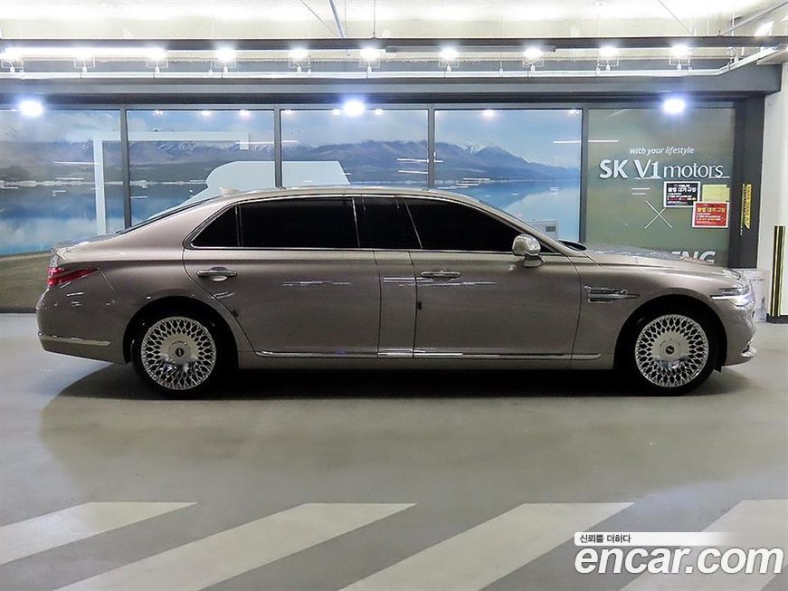 Genesis G90 2020