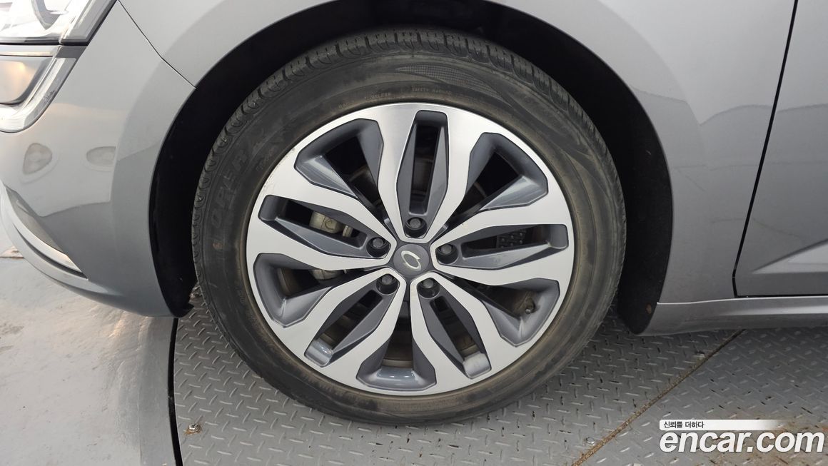 Renault-KoreaSamsung SM6 2016