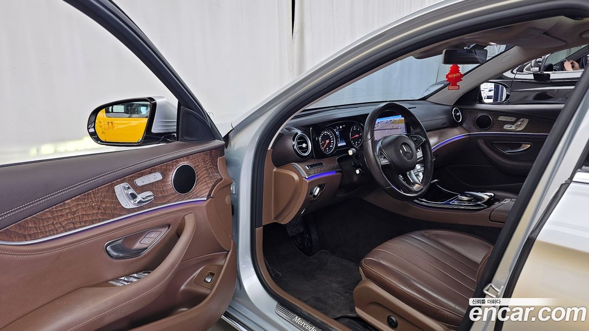 Mercedes-Benz E-Class 2017