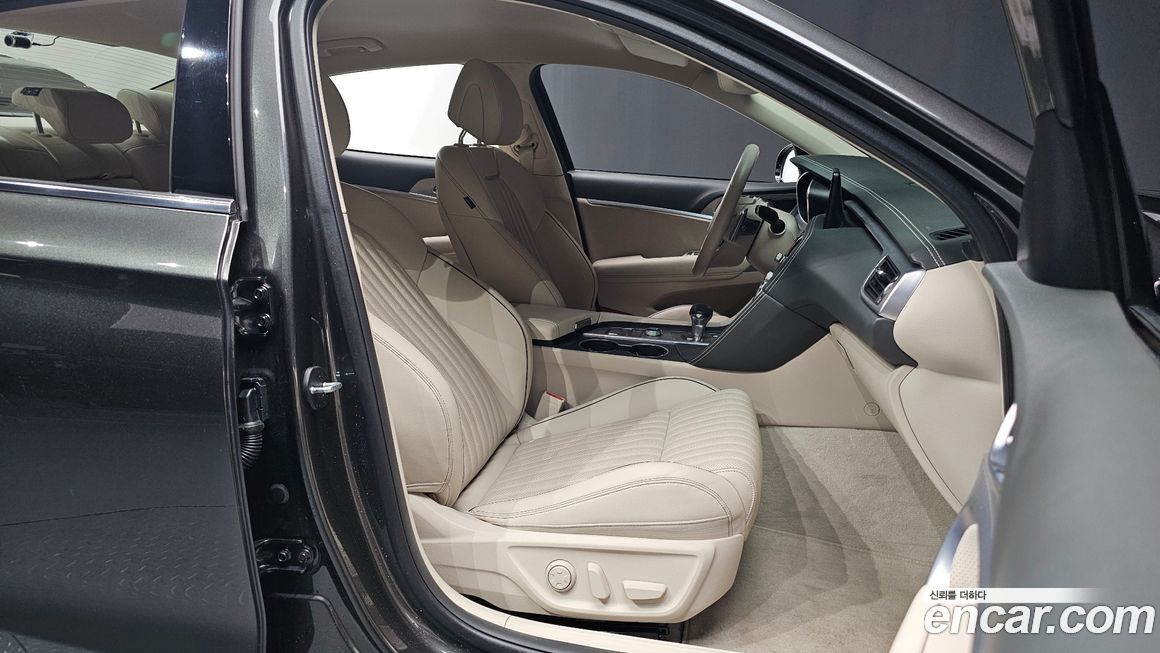 Genesis G70 2023