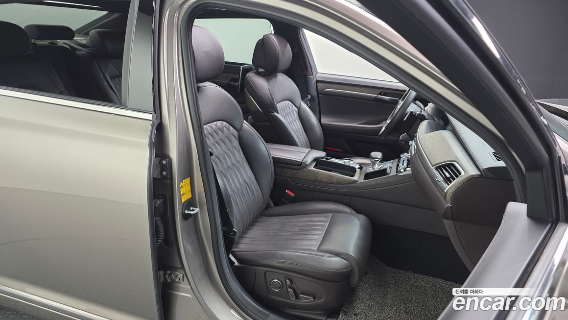 Genesis G90 2019