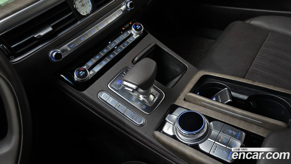 Genesis G90 2019
