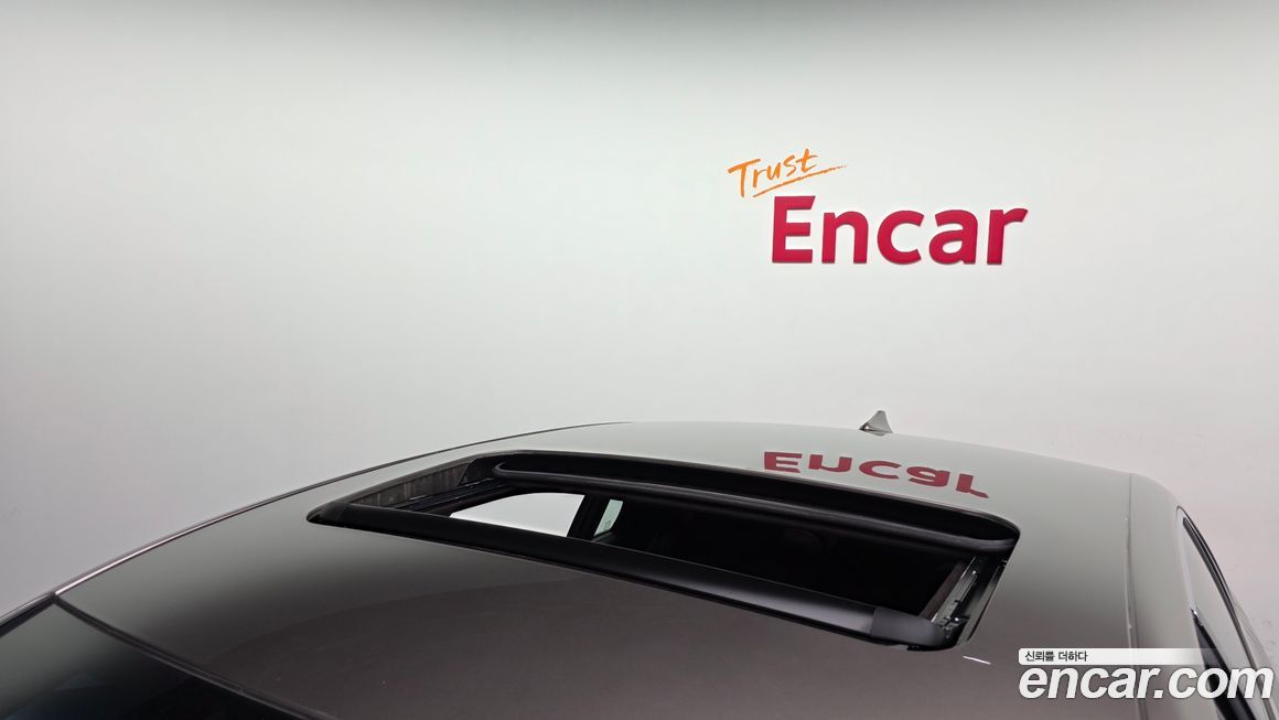 Genesis G90 2019