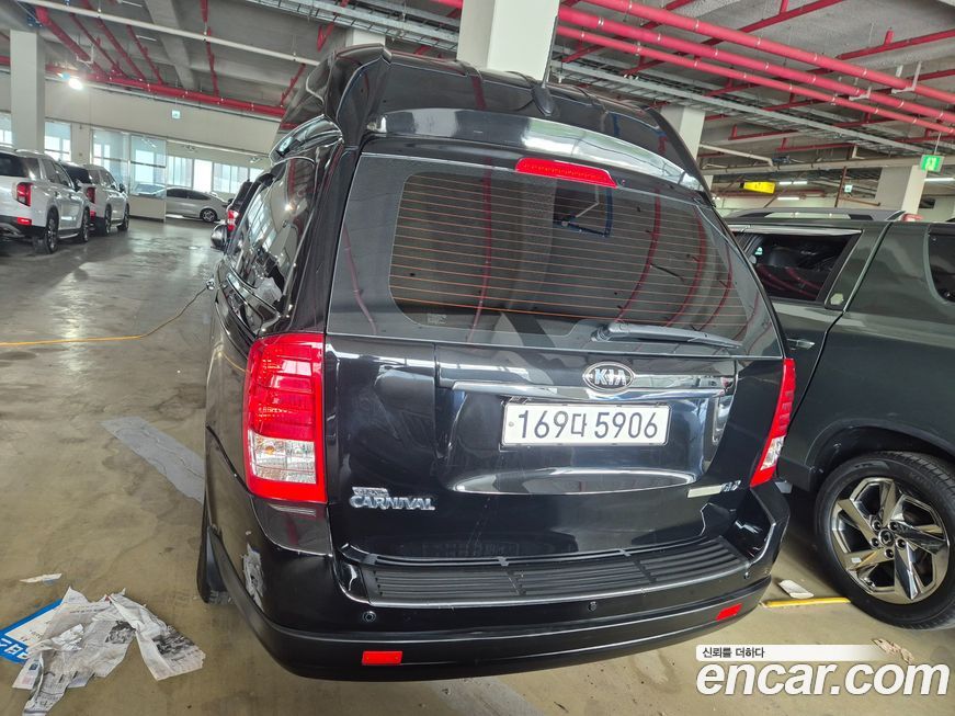 Kia Canival 2013