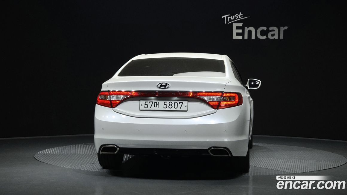 Hyundai Grandeur 2015