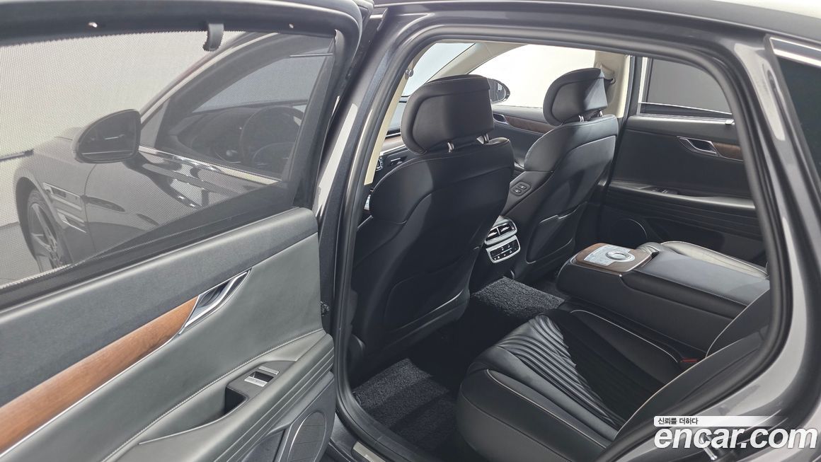 Genesis G80 2021