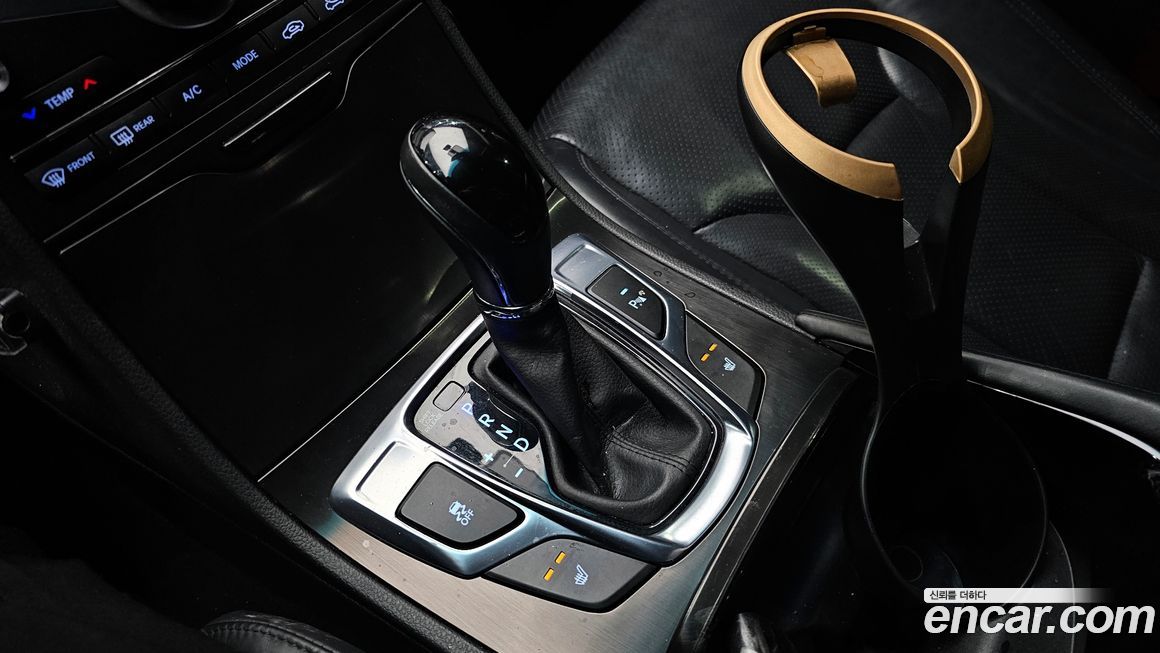Hyundai Grandeur 2015