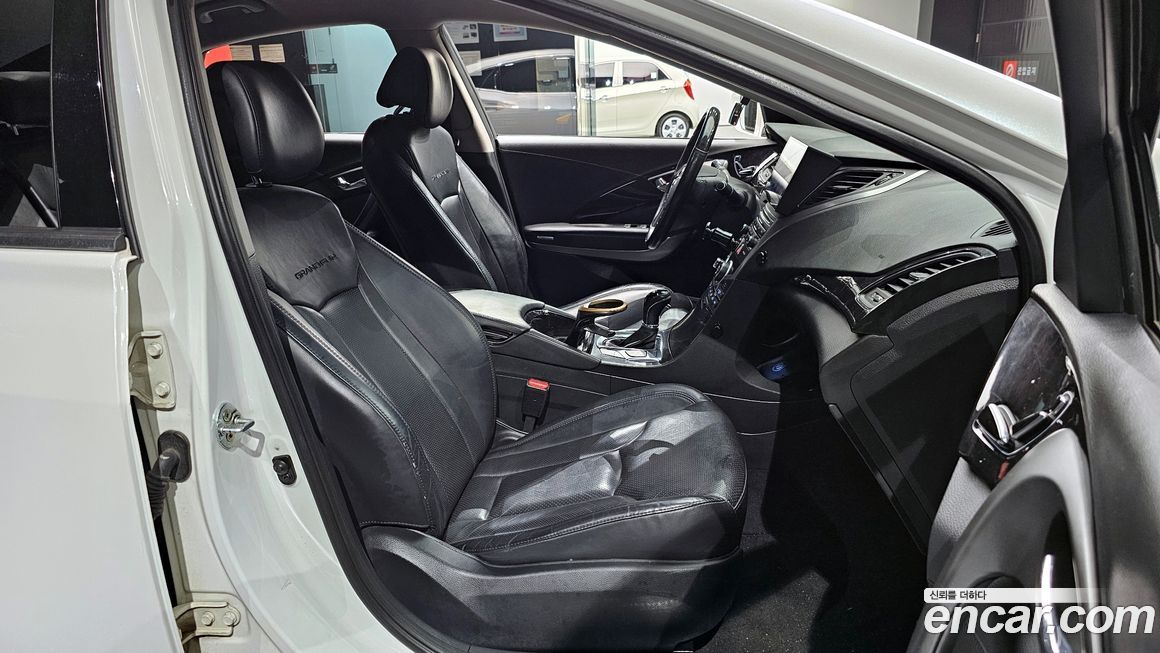 Hyundai Grandeur 2015