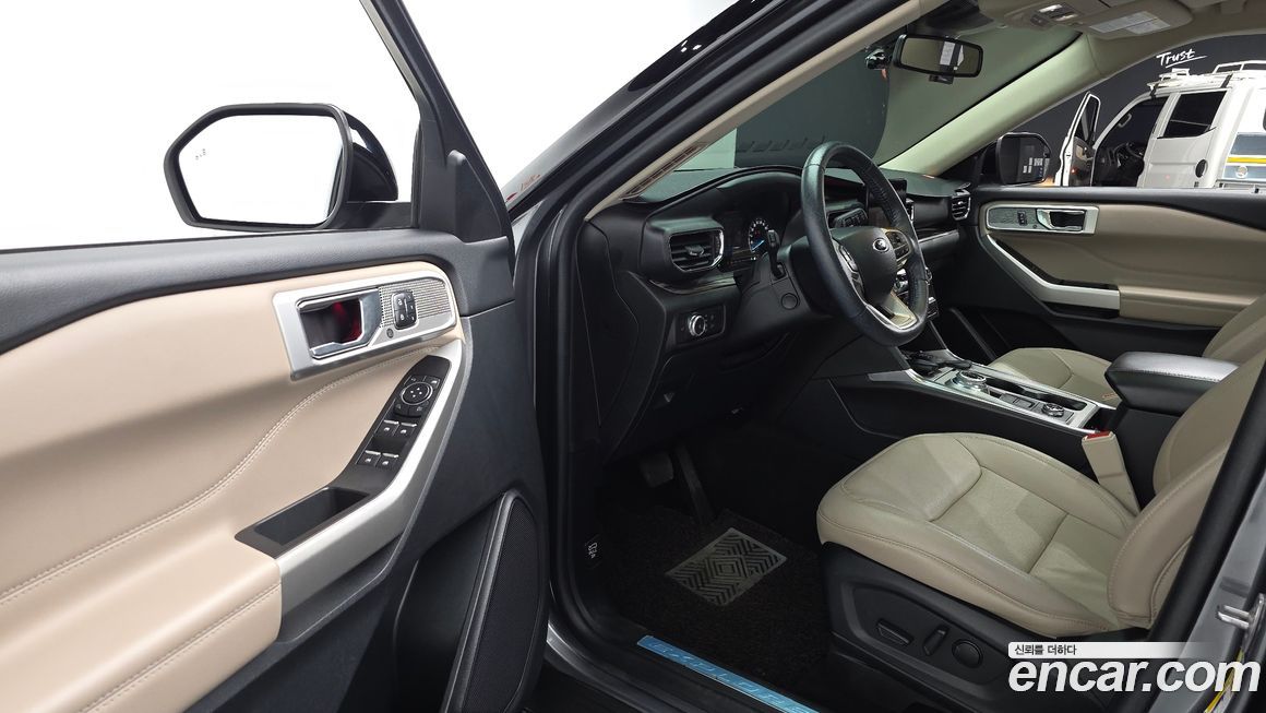 Ford Explorer 2022