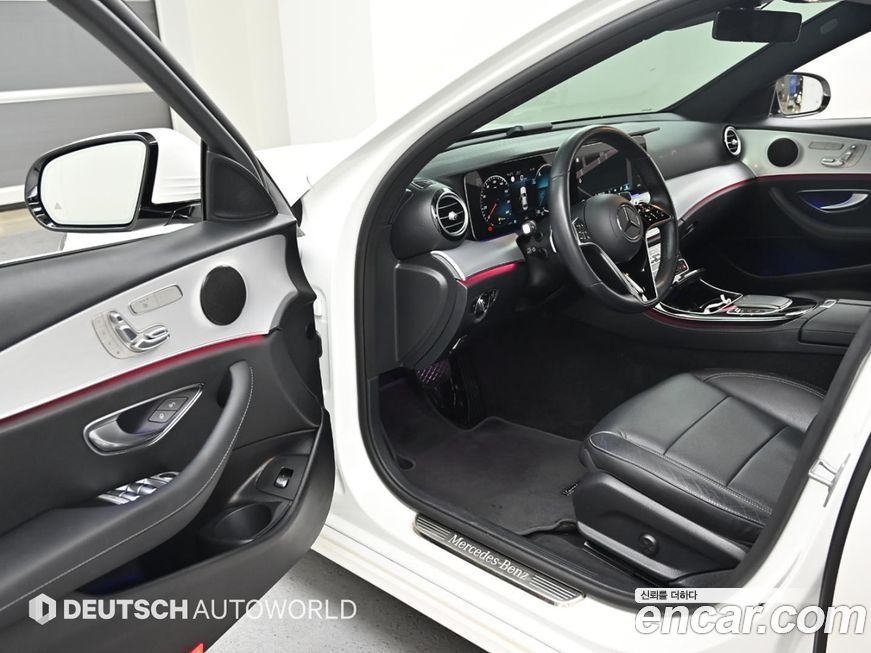 Mercedes-Benz E-Class 2021