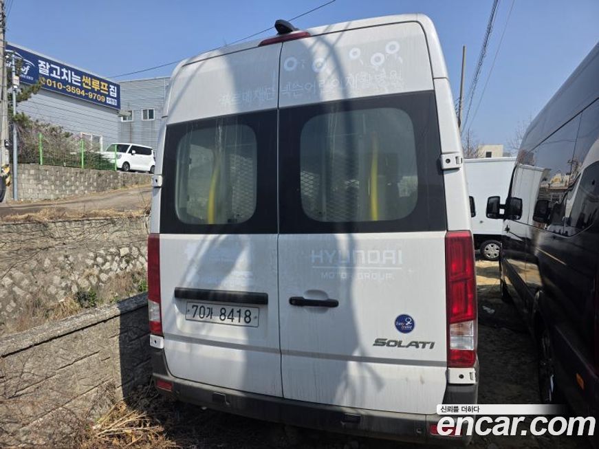 Hyundai Solati 2016