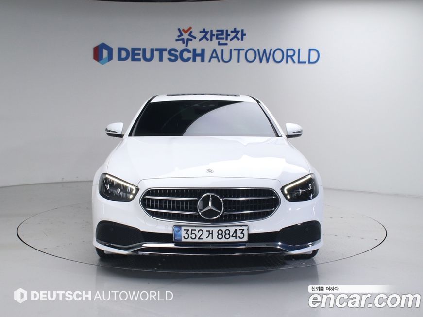 Mercedes-Benz E-Class 2021