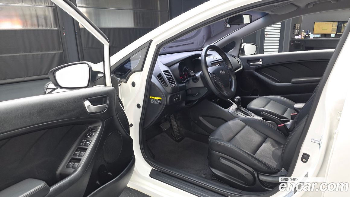 Kia K3 2013