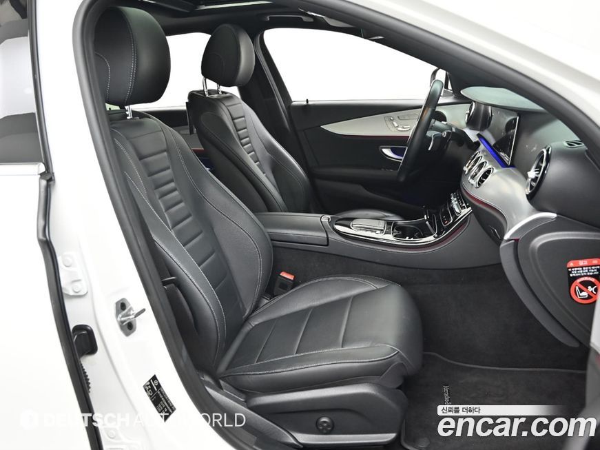 Mercedes-Benz E-Class 2021